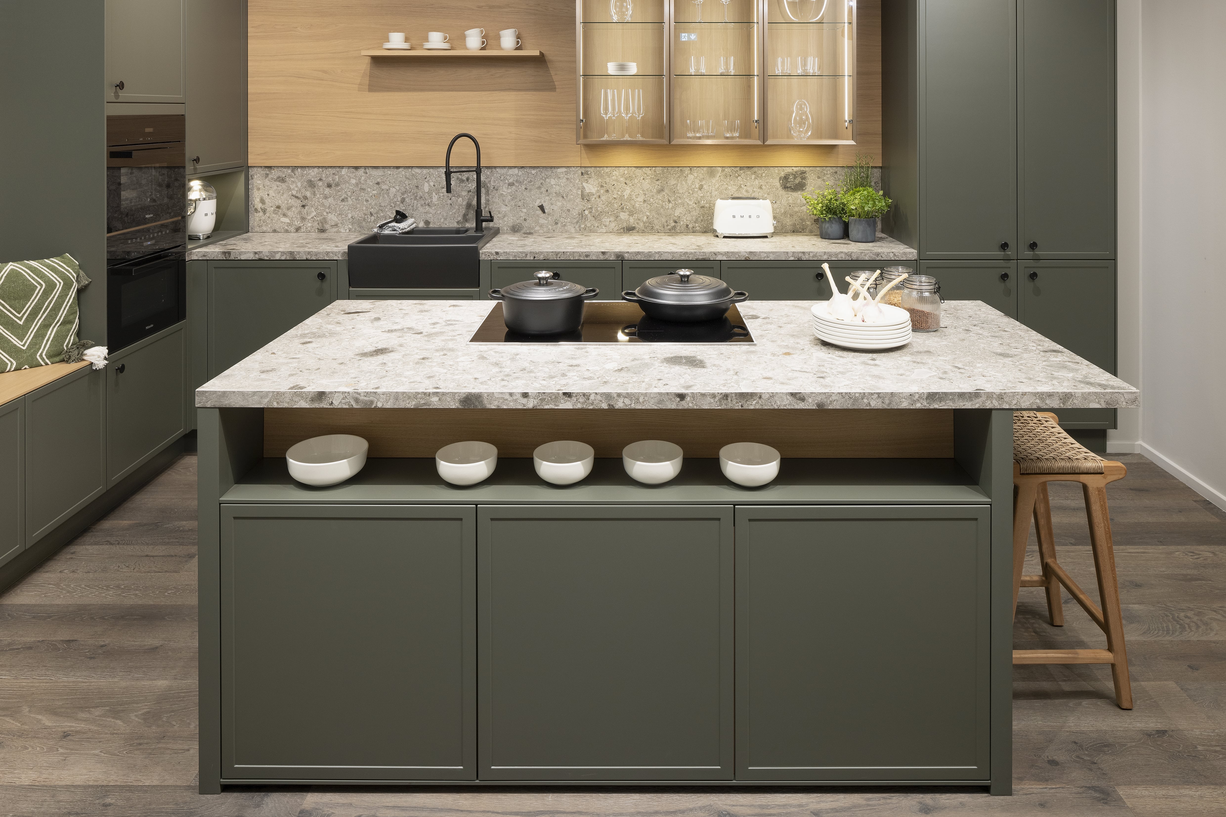 HÄCKER Systemat moderne Landhausküche